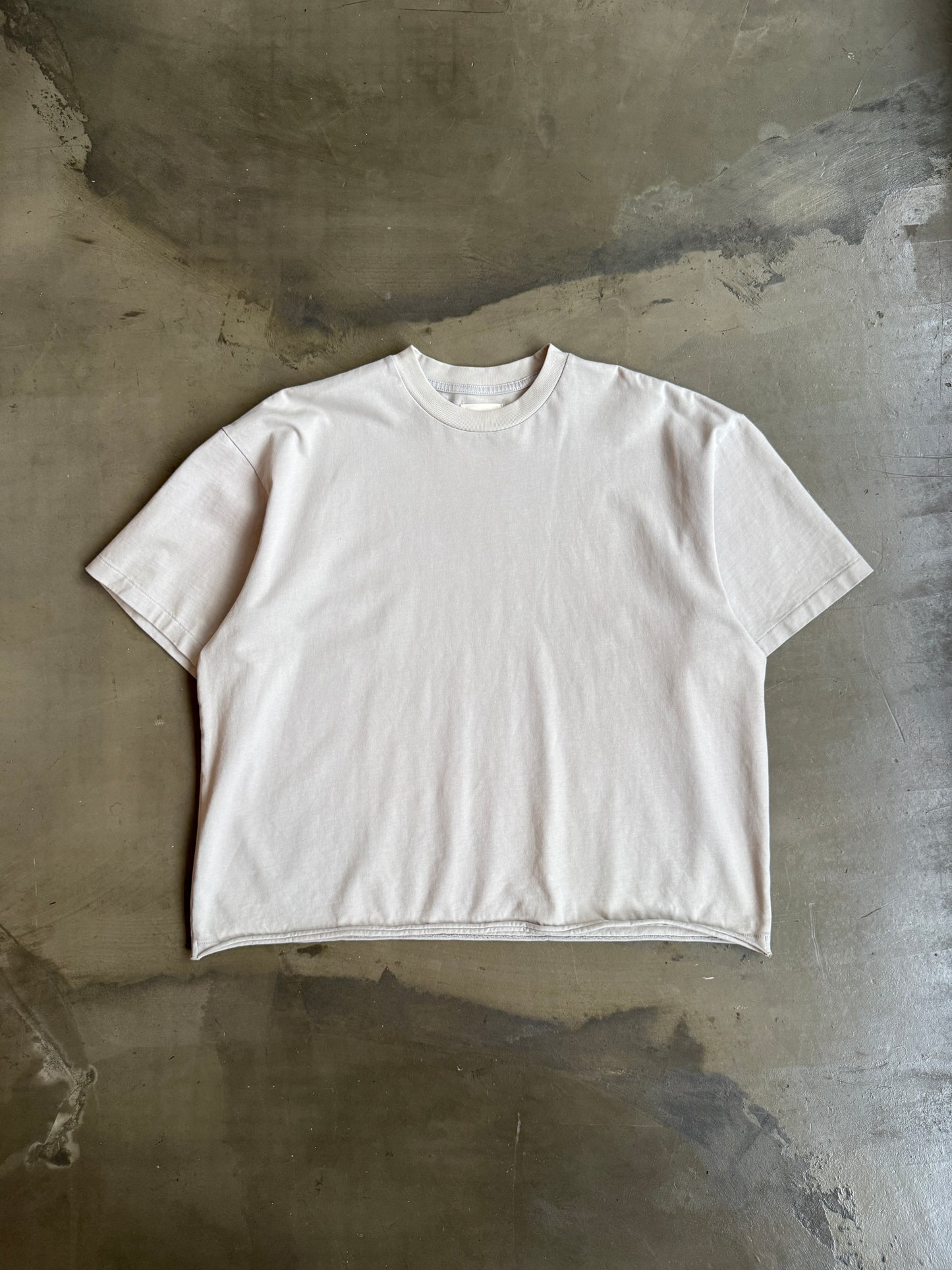 By R 25' S/S Oversized Crop Tee