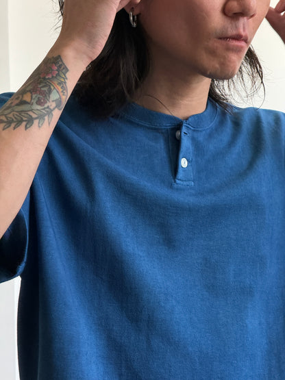 armi x RAIDER【HARD MAN】Indigo Henley Tee