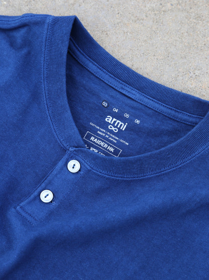 armi x RAIDER【HARD MAN】Indigo Henley Tee