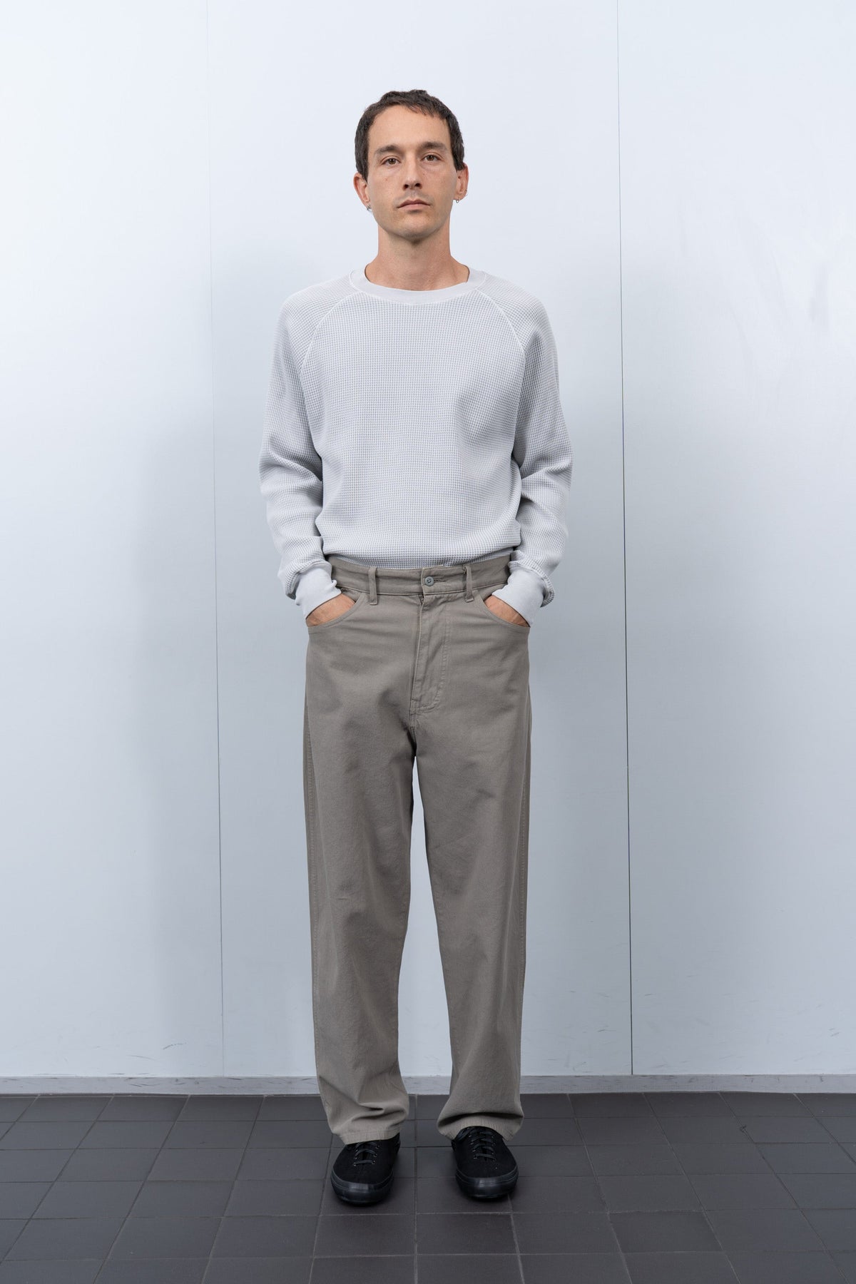 LW Raglan Thermal in Pigment Chalk — Lady White Co. AW26 at Raider HK