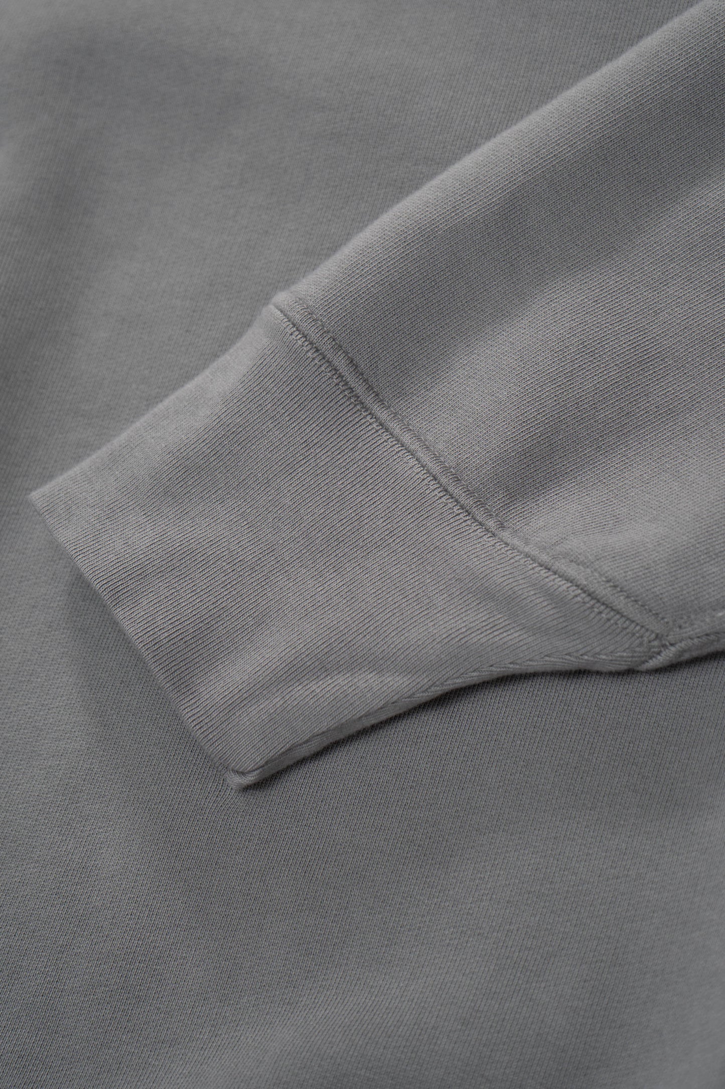 Lady White AW25 Relaxed Sweatshirt