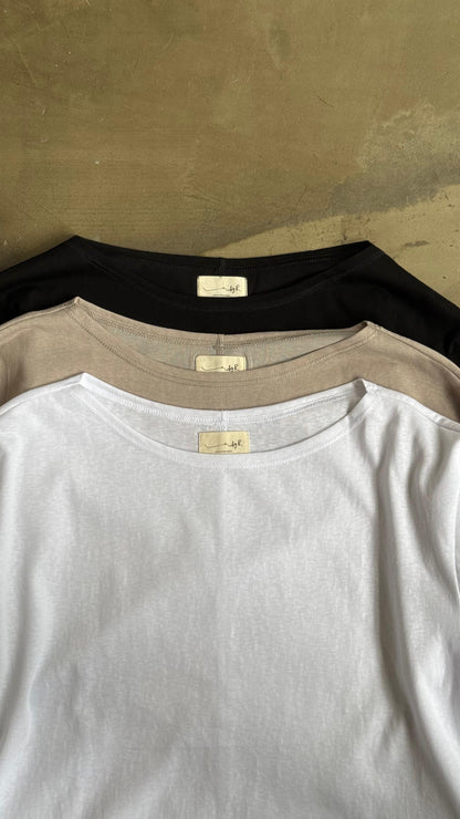 By R SS25 L/S Boatneck